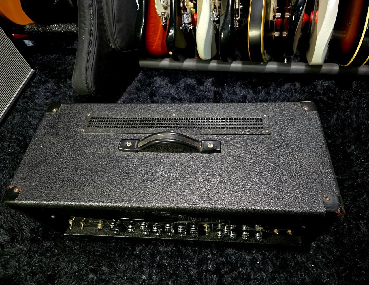 シシクイ　メニボ Amplificador Peavey jsx joe Satriani /ñ Gibson epiphone prs fender