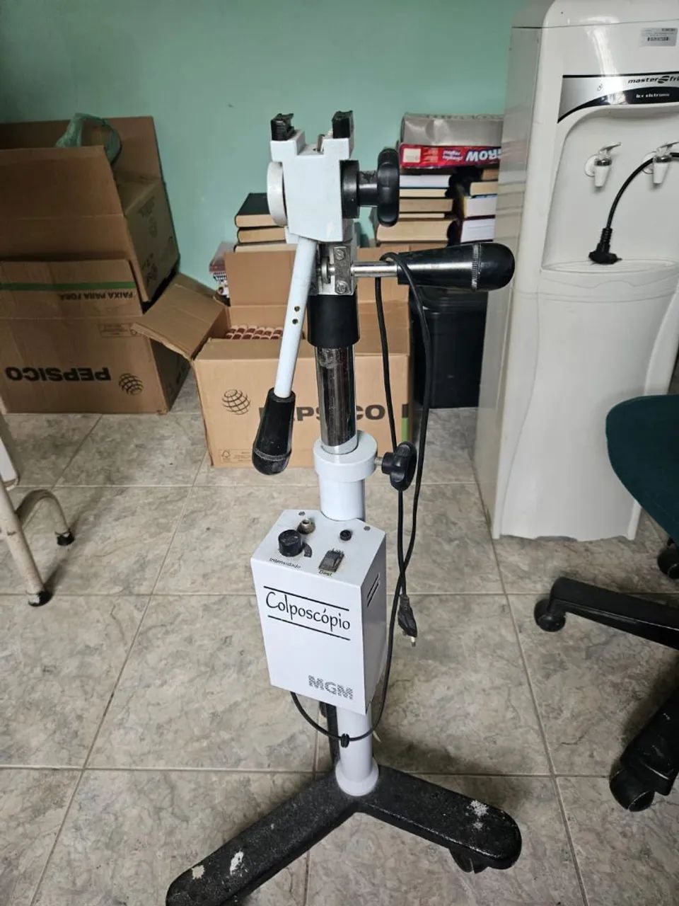 Colposcópio MGMVendo colposcopio ( necessita concerto da lente) R$ 7.600,00