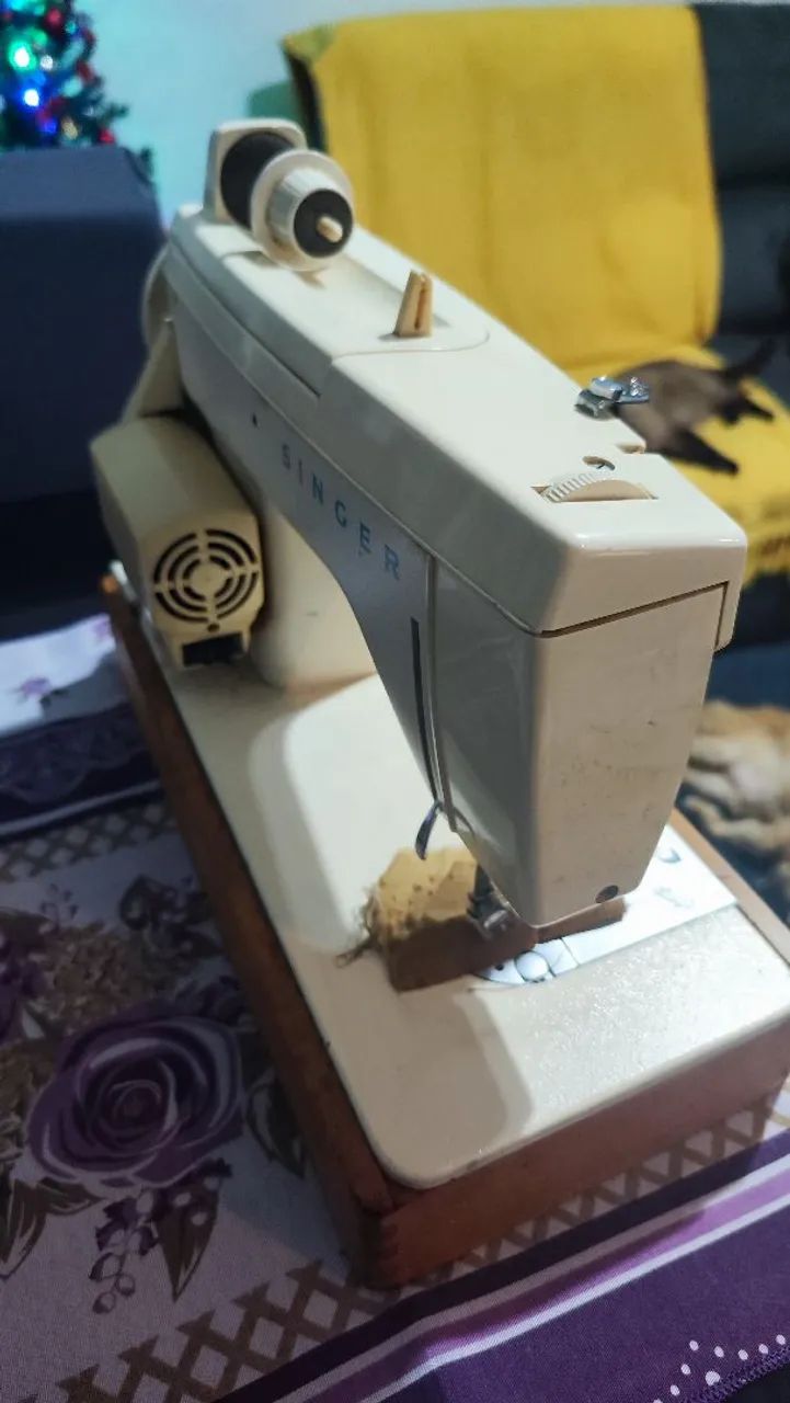 Singer Sewing Machine64706226704002121