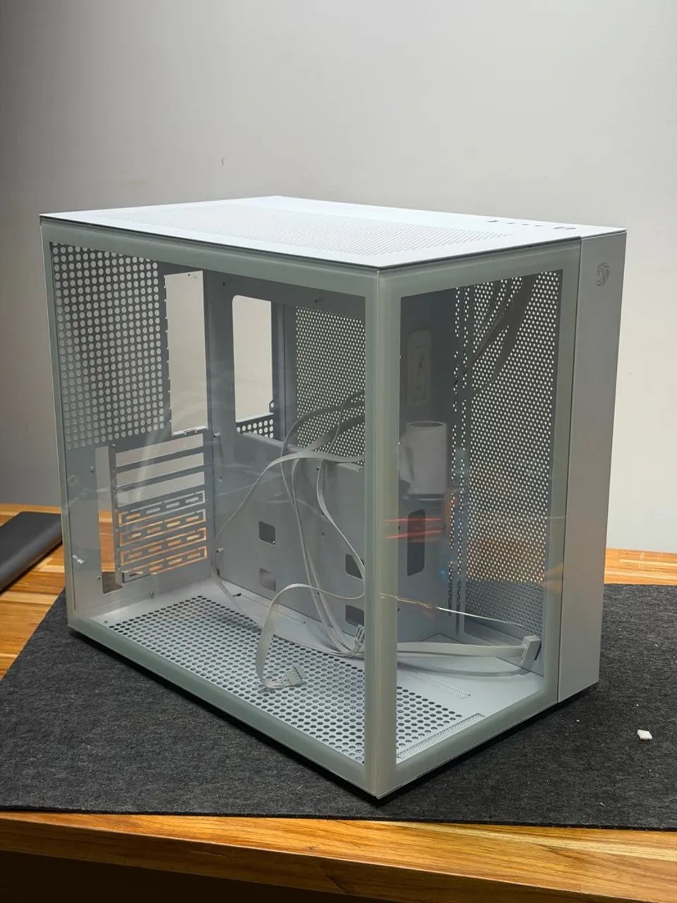 Gabinete Gamemax Lucent 