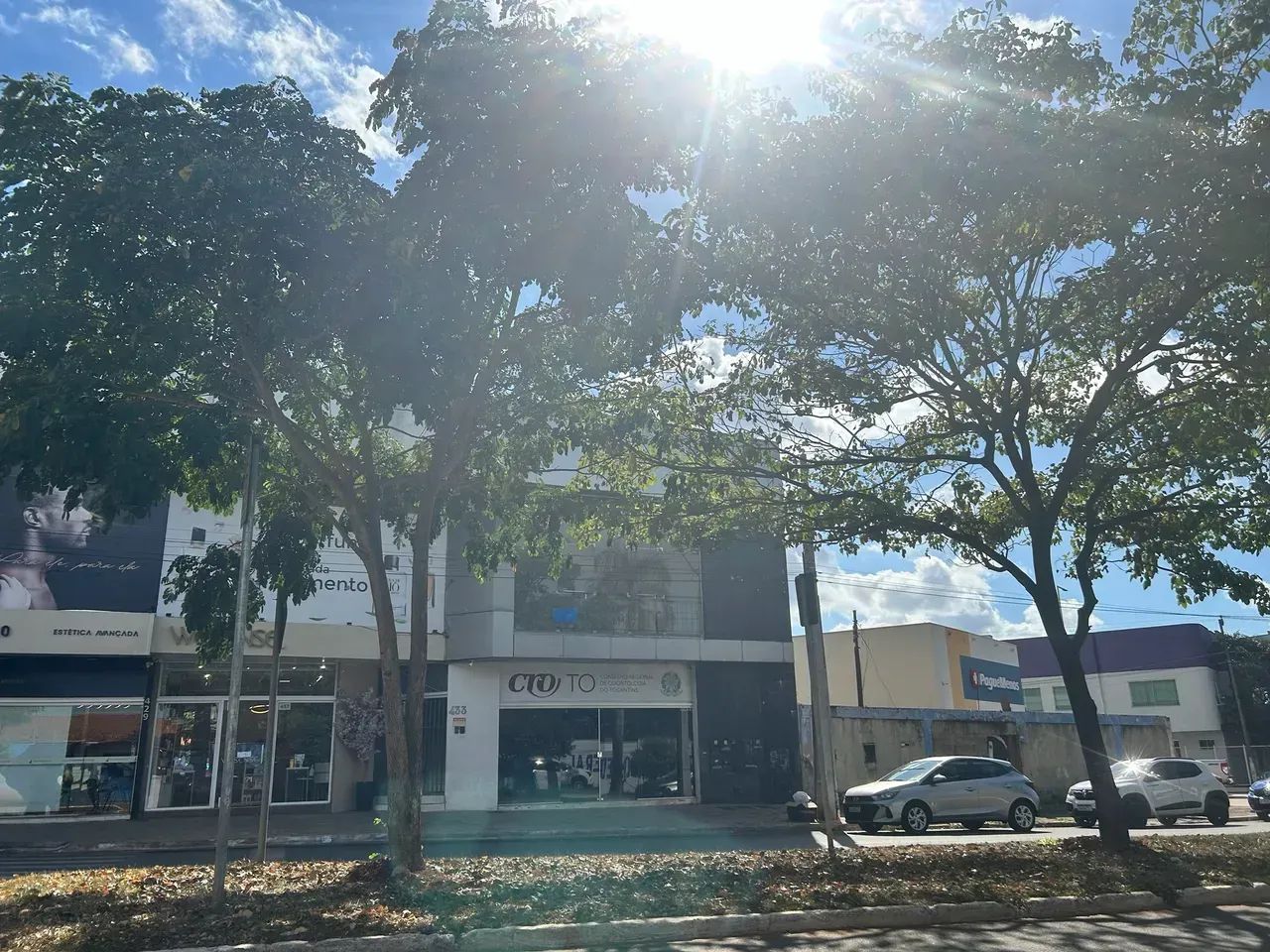 ALUGA-SE SALA COMERCIAL   AVENIDA JOSÉ DE BRITO - Foto 4