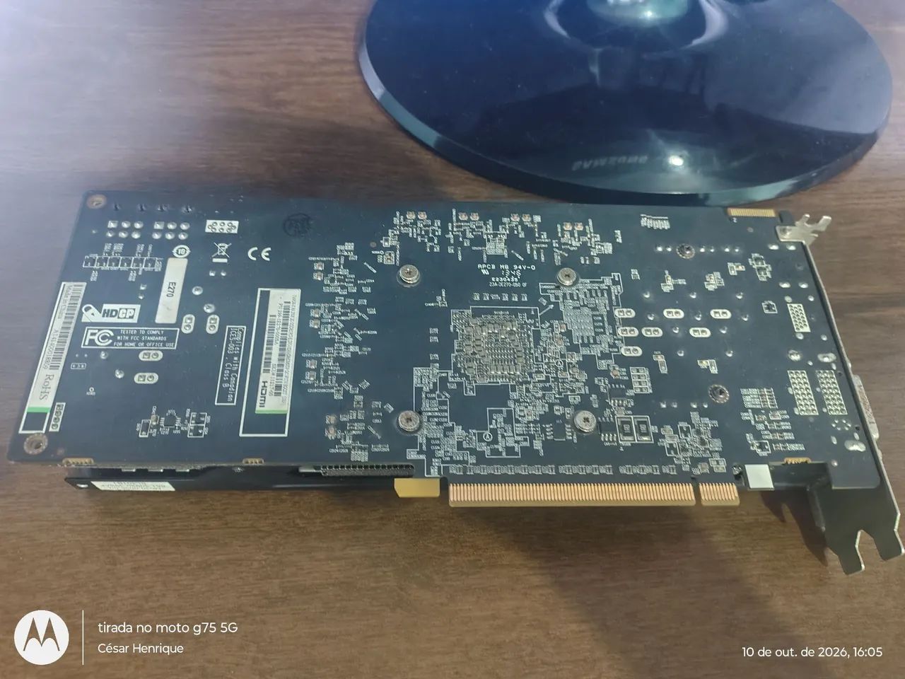 Amd Radeon R9 270x - Foto 5