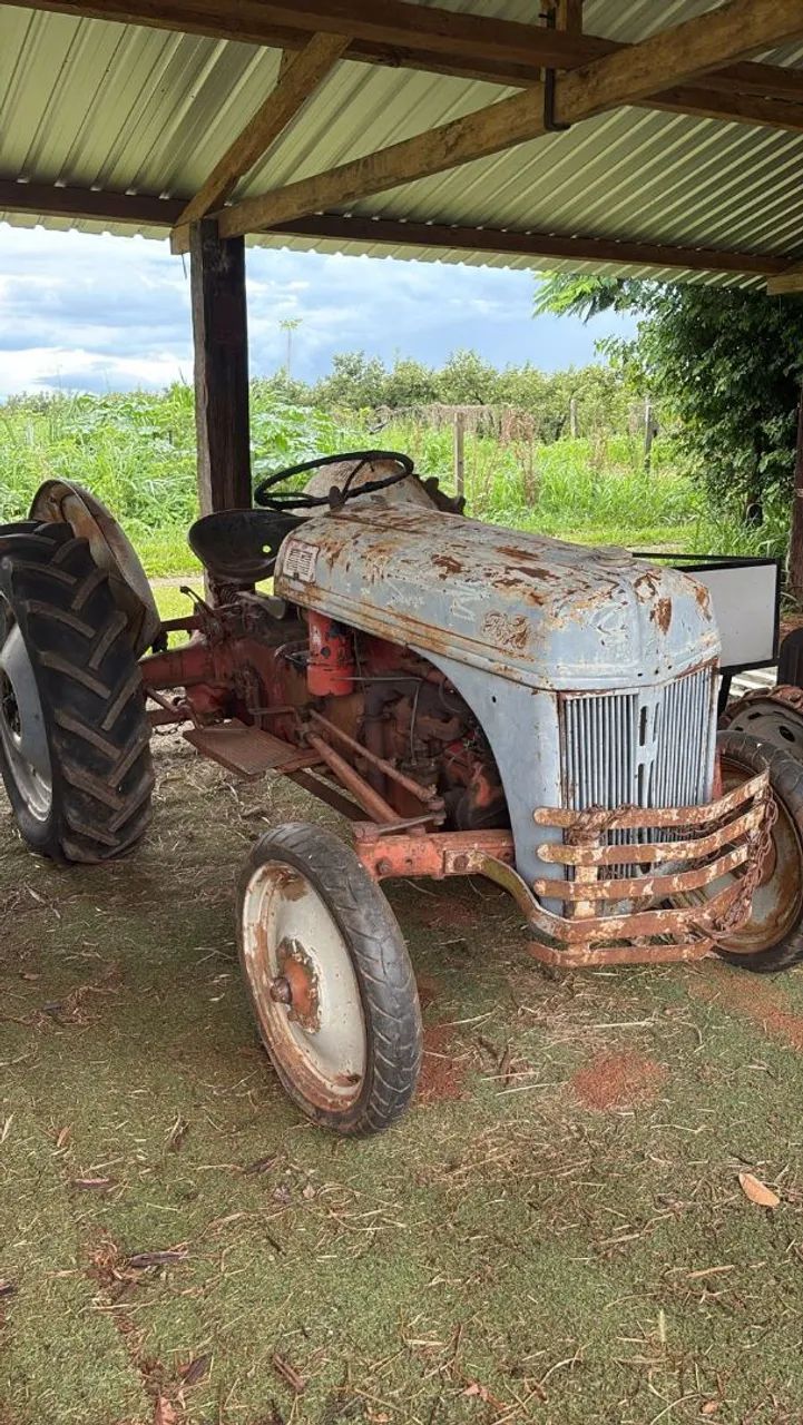 trator 8 N 1951 - Foto 2