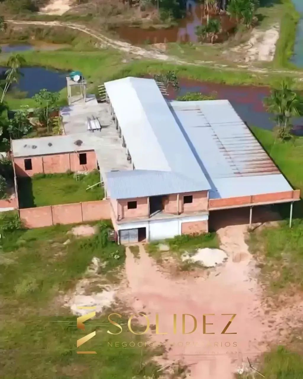 LINDO SÍTIO ENORME Á VENDA COM GRANJA FUNCIONANDO E CASA MOBILIADA - Foto 2