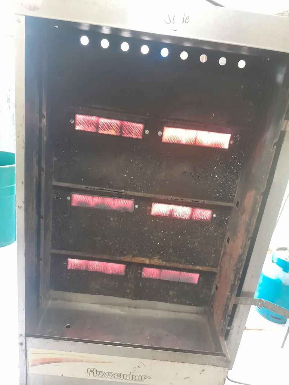 Maquina de assar frango *  - Foto 3