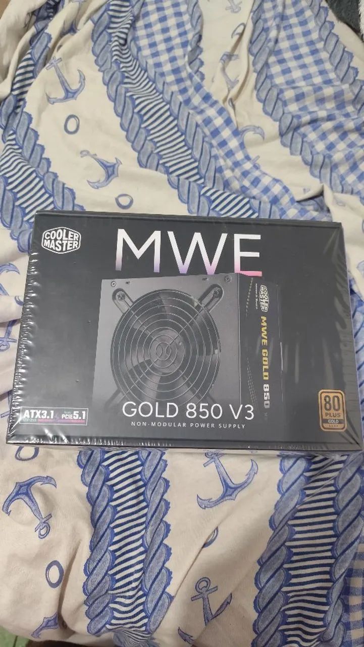 Fonte 850w 80 plus gold nova lacrada 