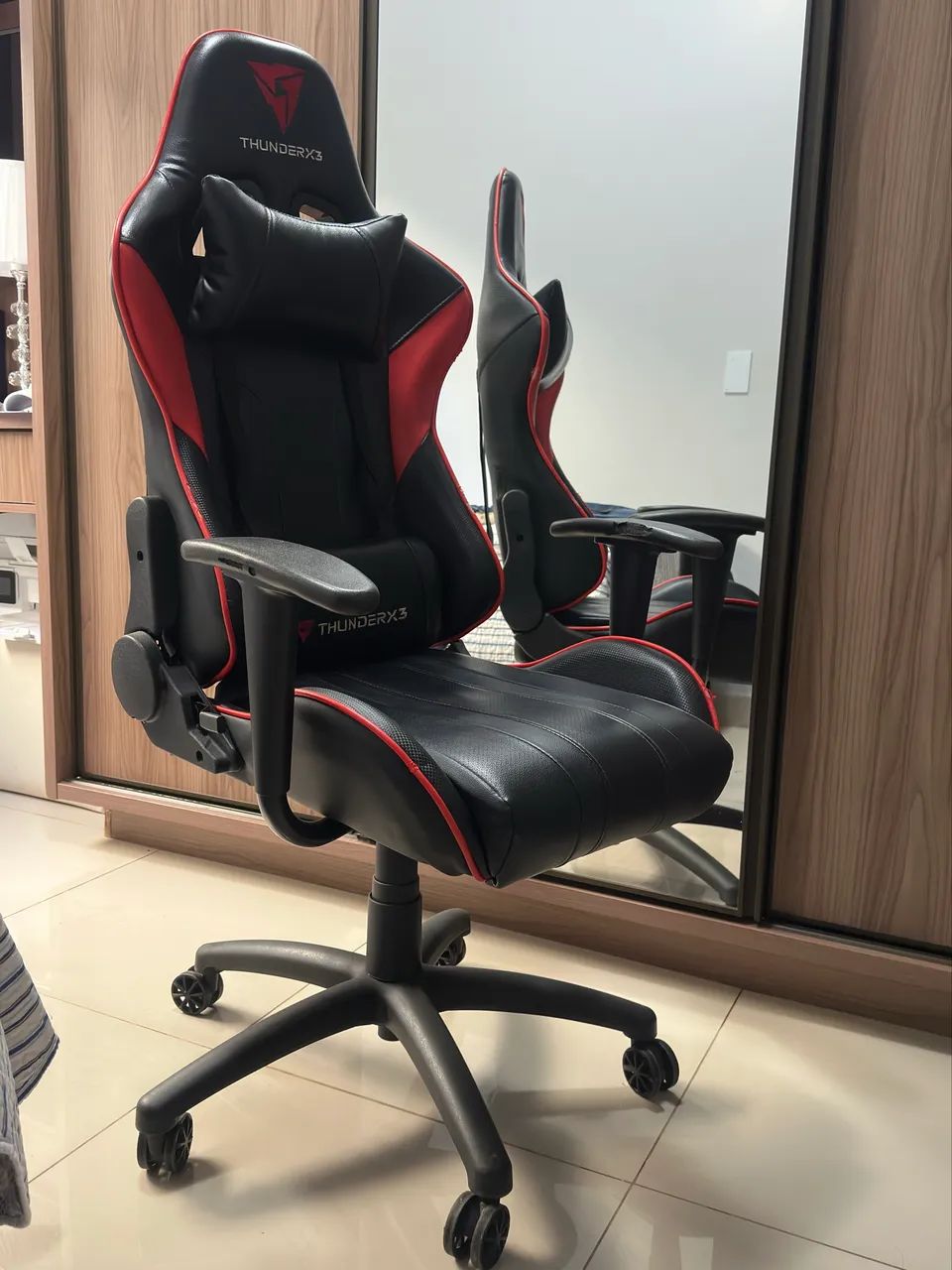 Cadeira Gamer Thunder X3  - Foto 2