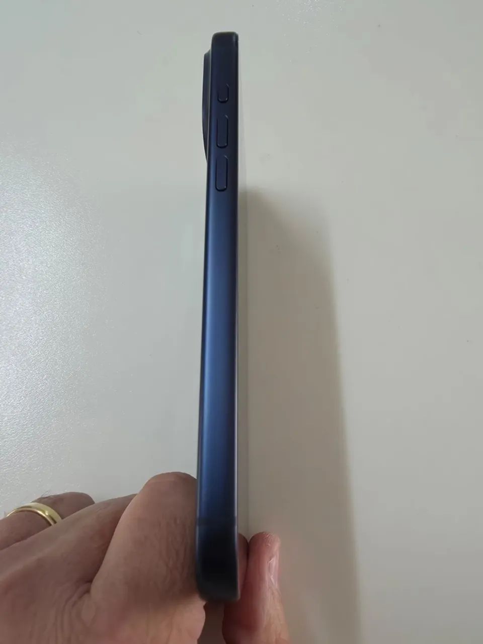 iPhone 17 Pro Max - apenas 01 ciclo de carga  - Foto 2