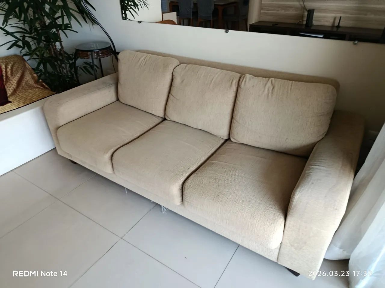 Sofá Retrátil 3 Lugares 