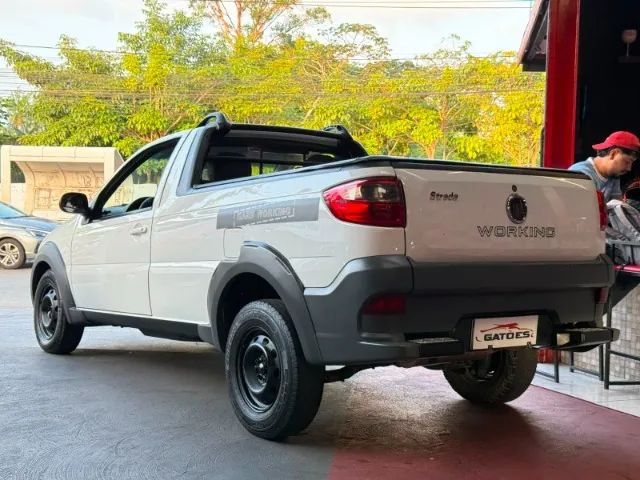 Fiat Strada Working Hard 1.4 Fire Flex 8V CS 2017 - Foto 5