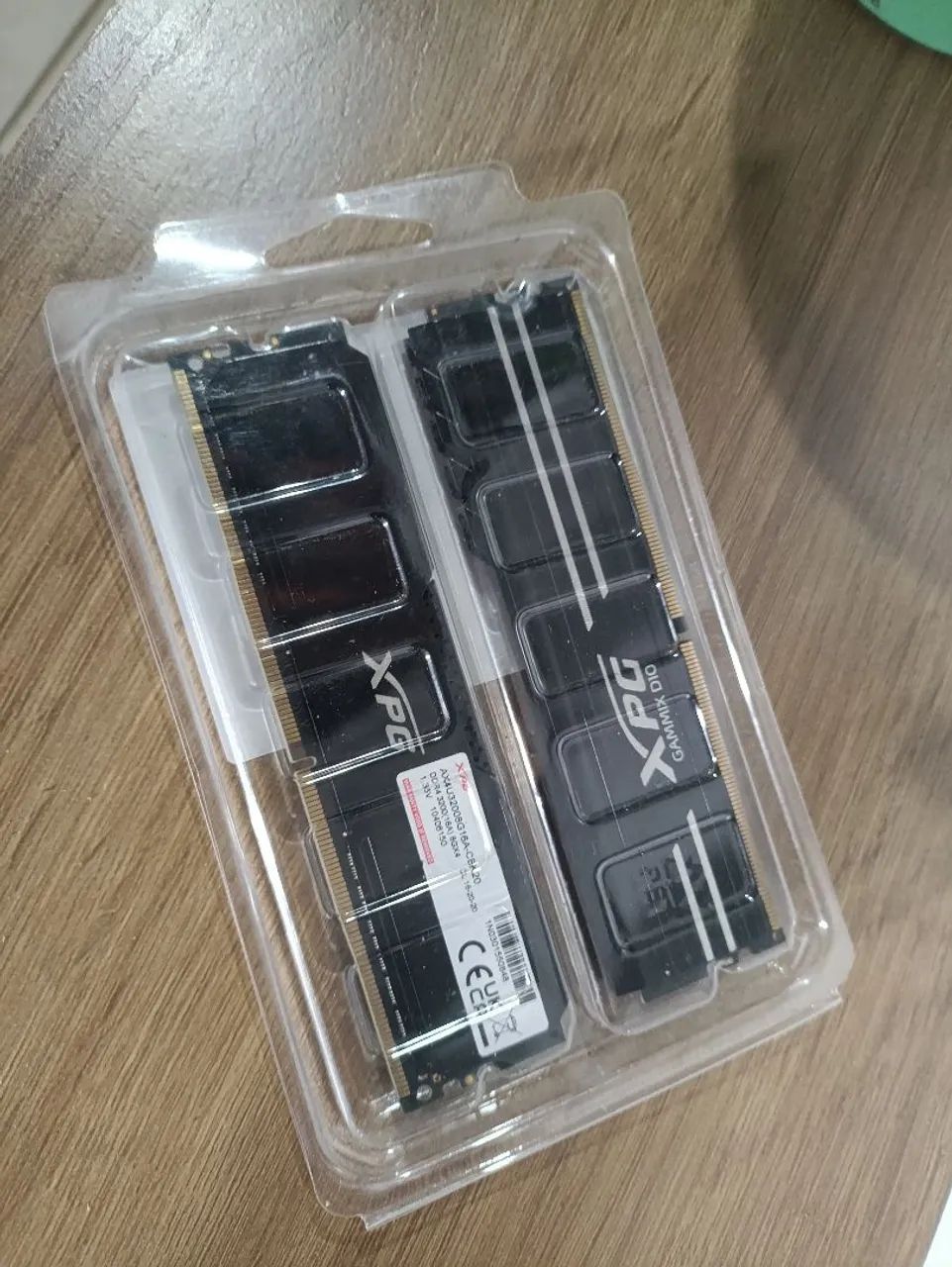2 MEMÓRIAS RAM XPG DE 3200HZ DDR4 FUNCIONANDO PERFEITAMENTE 