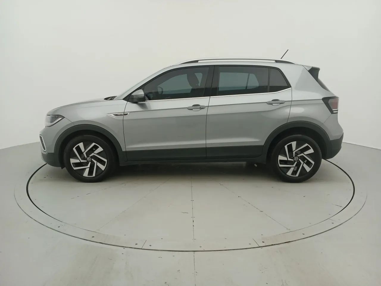 Volkswagen T-Cross Highline 1.4 TSI Flex 16V 5P AUT, foto 2 de 18