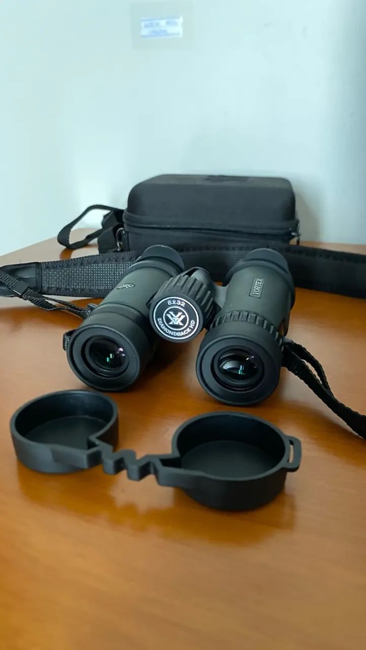 Binóculo Vortex Diamondback HD 8x32 - Original com Acessórios