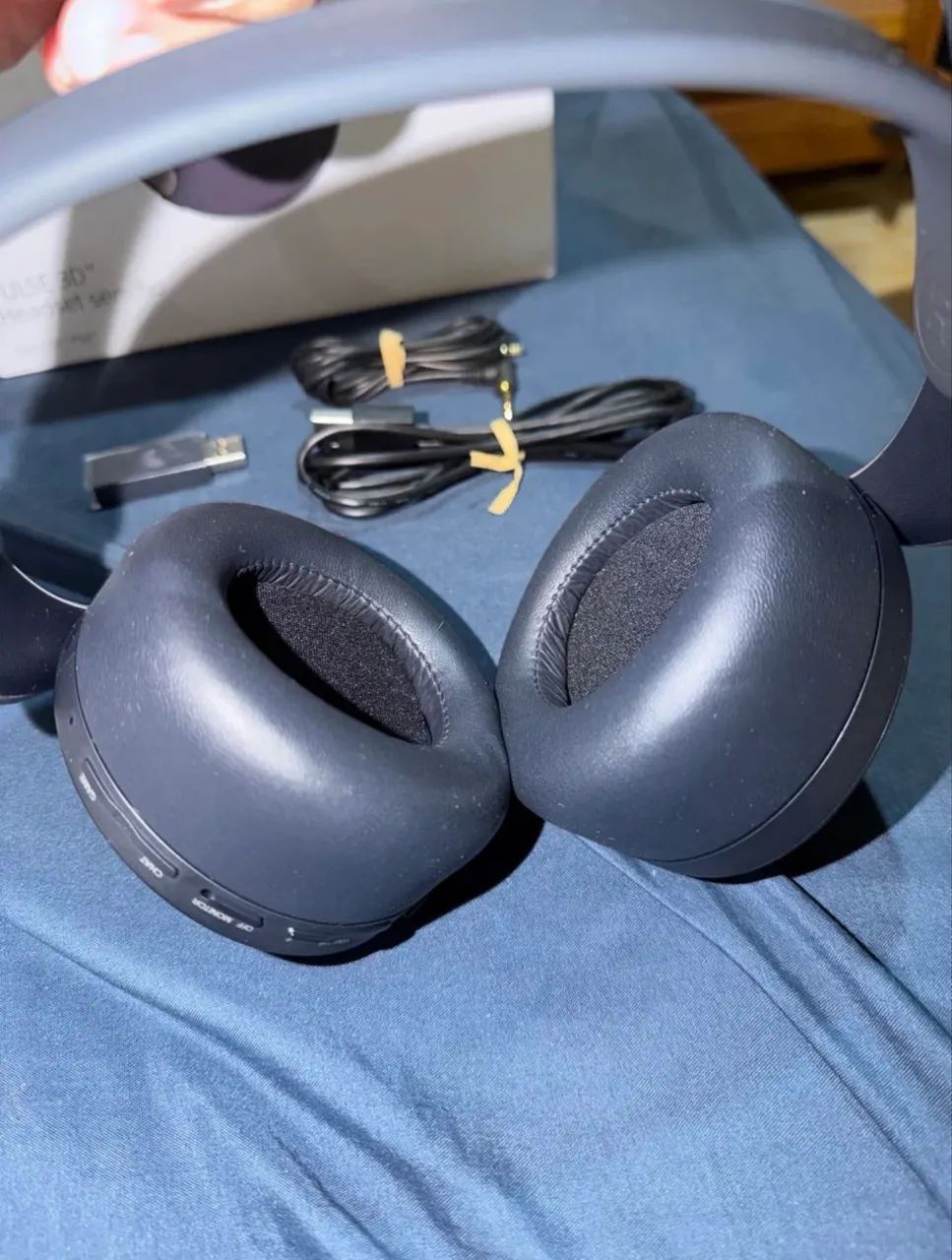 Headset Sony PULSE 3D Gray Camouflage - Estado de Novo | Completo na Caixa - Foto 3