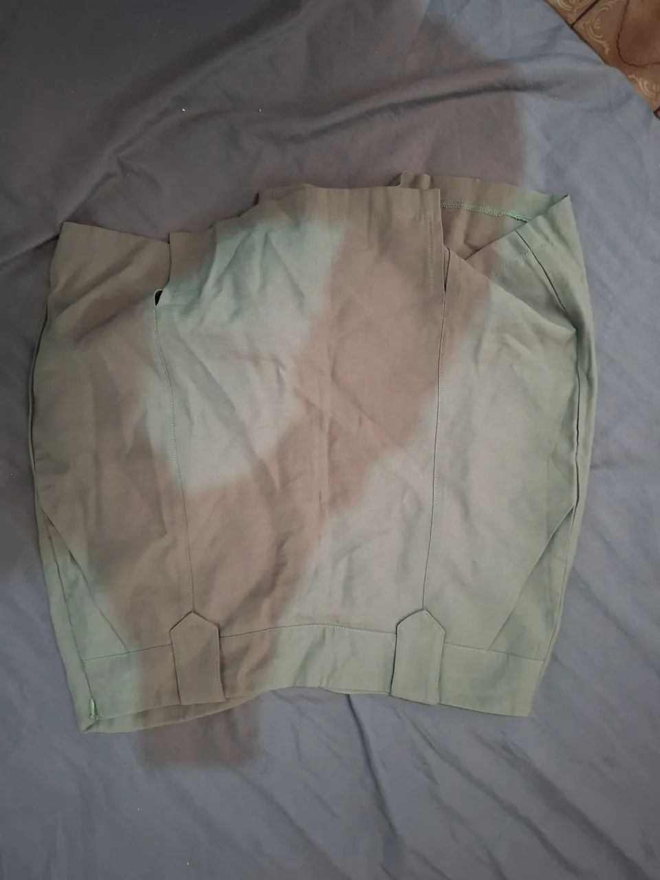Short saia verde, tamanho M