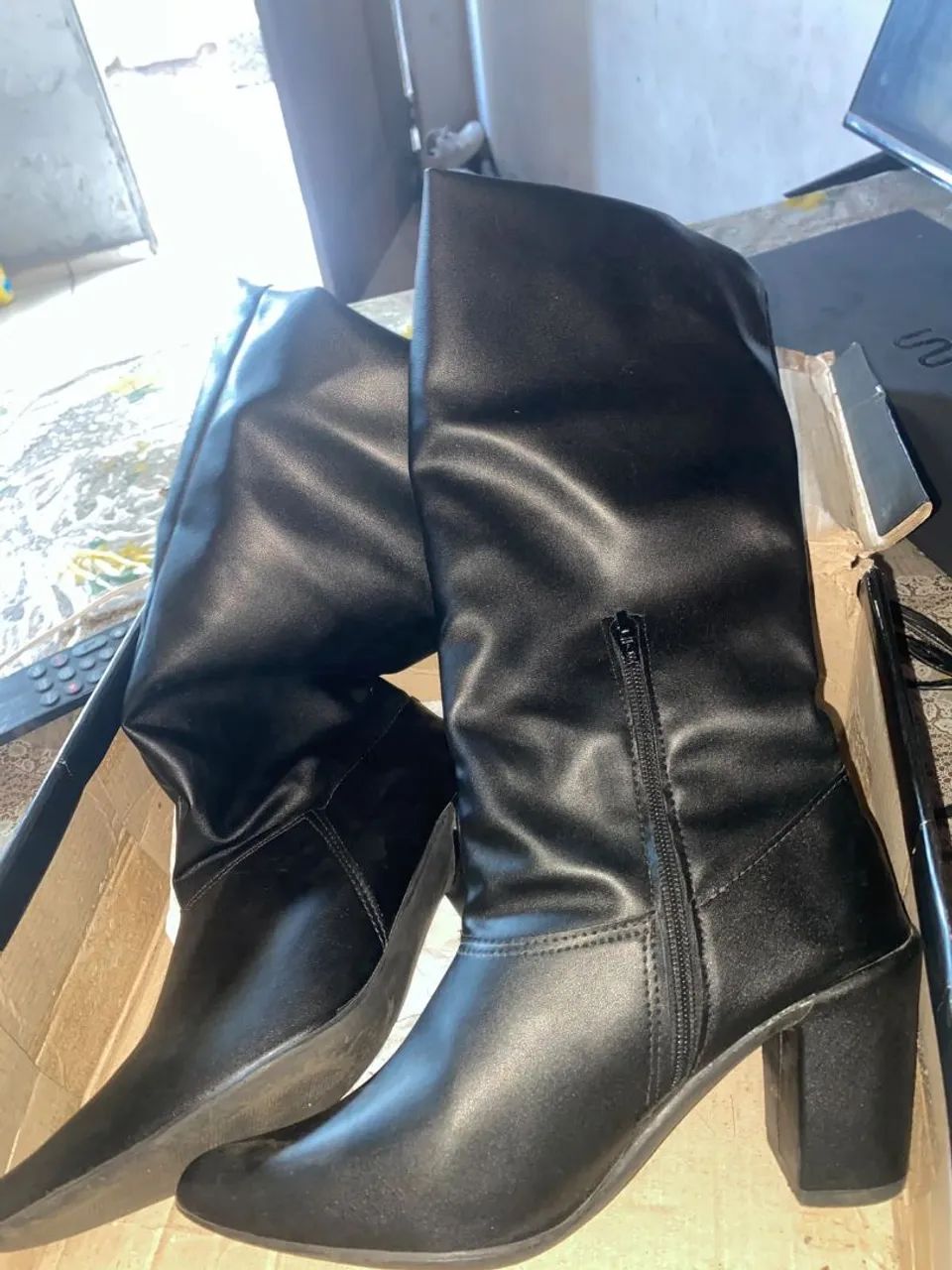 Bota novíssima utilizada uma vez apenas  - Foto 3