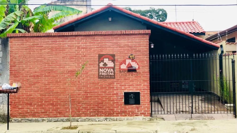 Casa Padrão em Pindamonhangaba