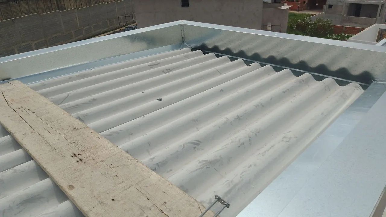 Calhas , rufos e condutores  - Foto 3