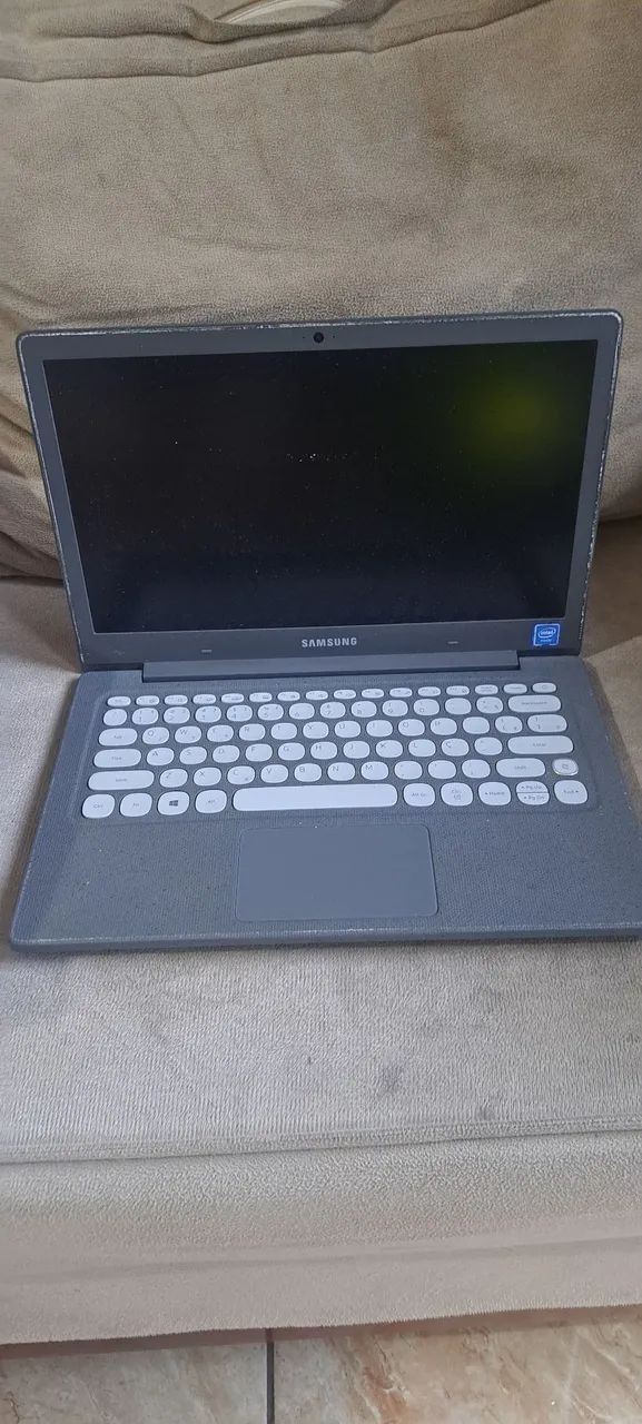 Samsung Notebook Flash F30
