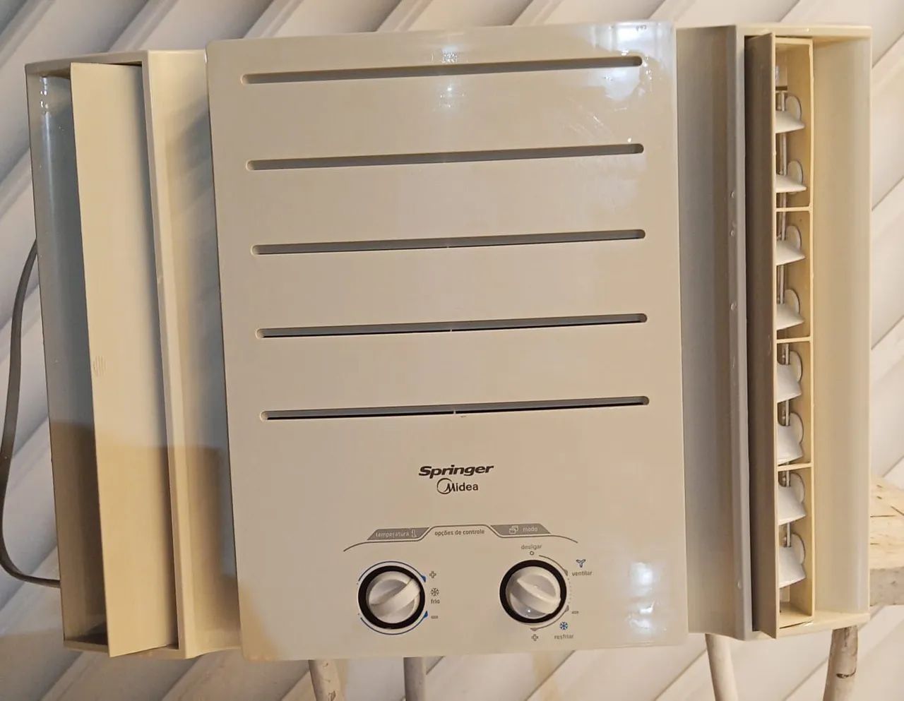 Ar condicionado springer Mideia 7500btu 20volts 