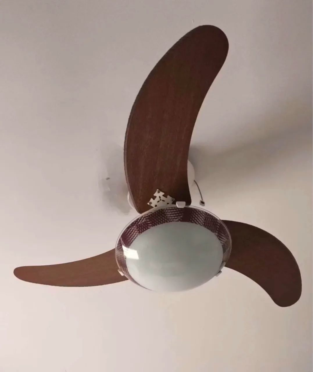 3 ventiladores de teto