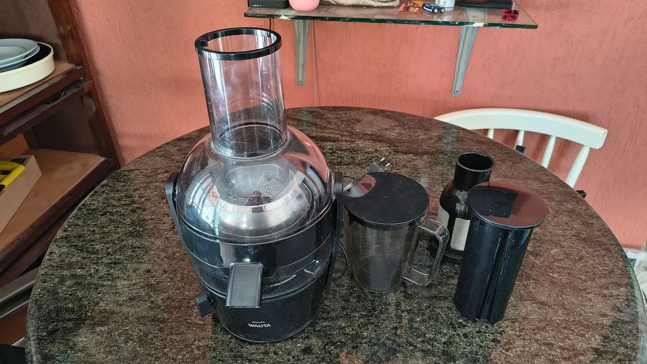 Extrator de Sucos Centrífuga Walita