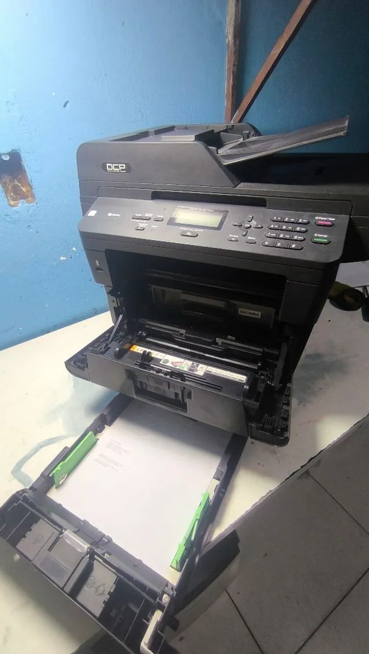 Impressora multifuncional brother DCP 8157dn - Foto 3