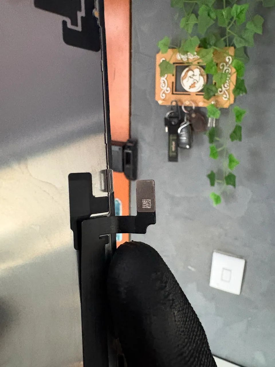 Tala iphone 16 plus original retirada  - Foto 2