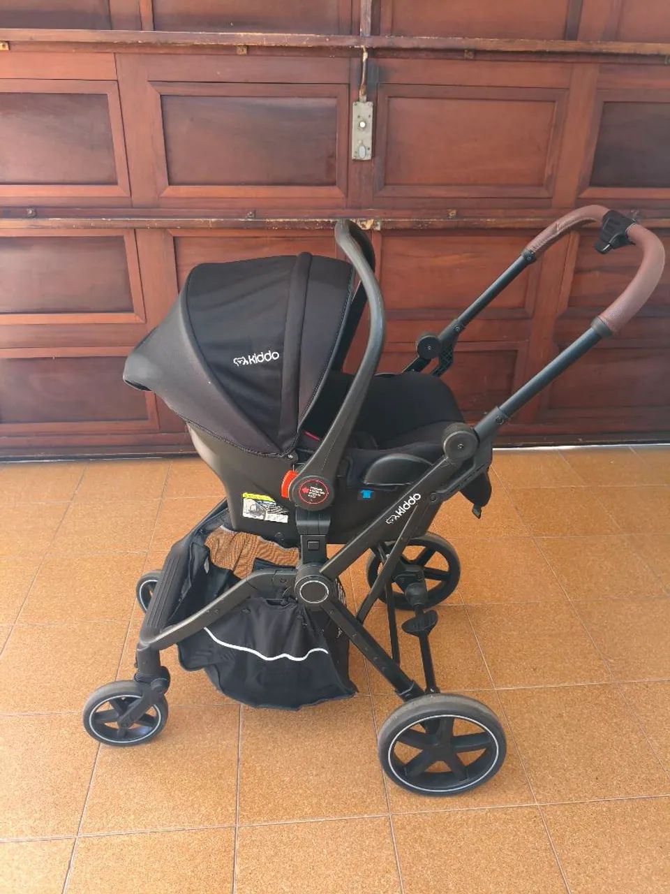 Carrinho 3 em 1 - Kiddo modelo Nomad - 6 meses de uso - SP - Foto 5