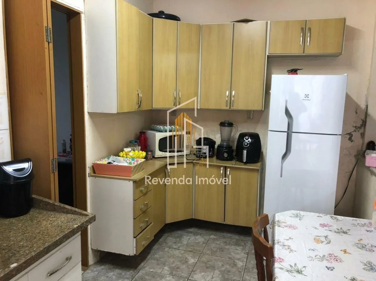 Perdizes - Sobrado Residencial de 250m² com 5 dormitórios e 4 vagas. - Foto 4