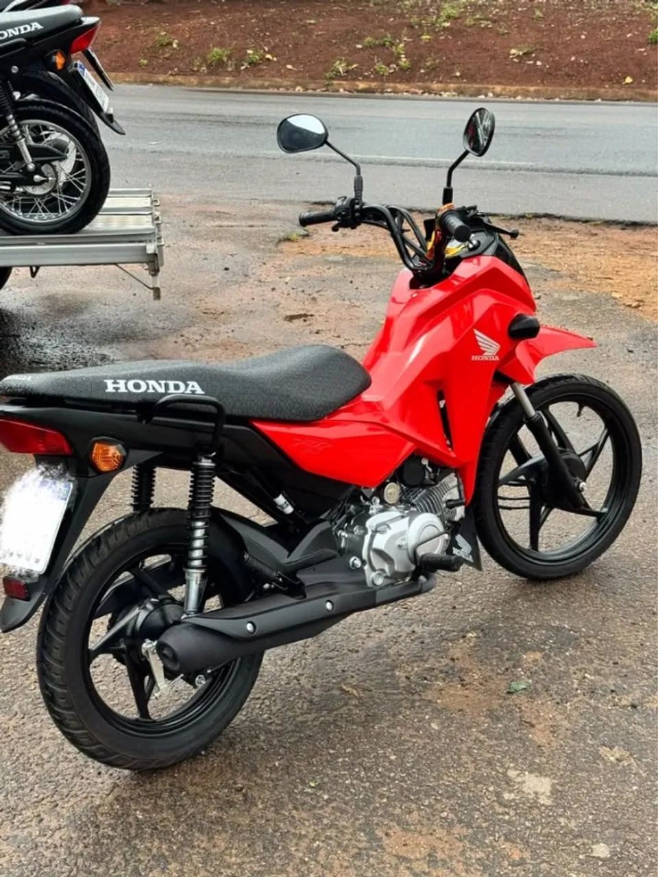 Honda Pop 110i ES 2027 - Foto 3