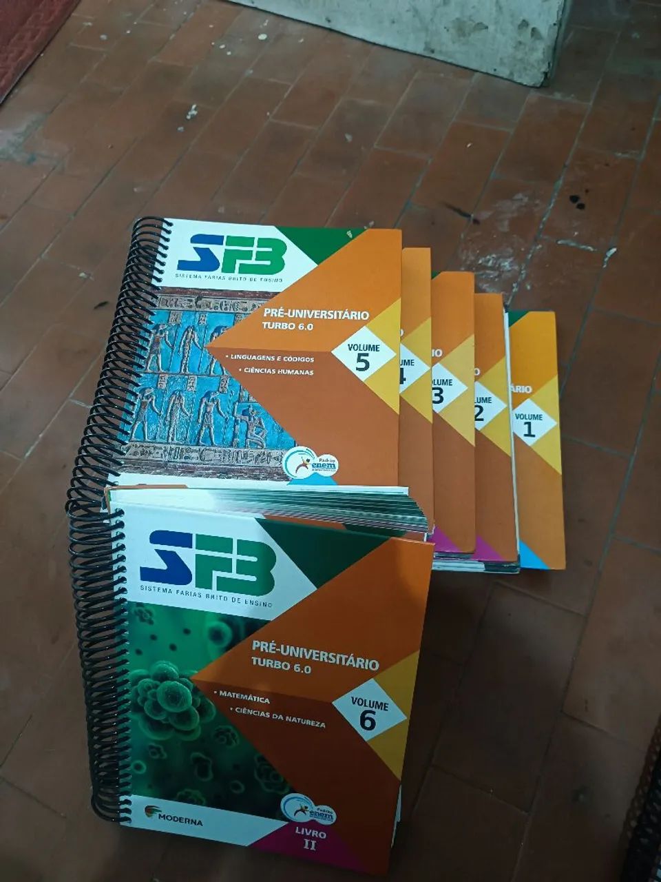 Livros  - Foto 4