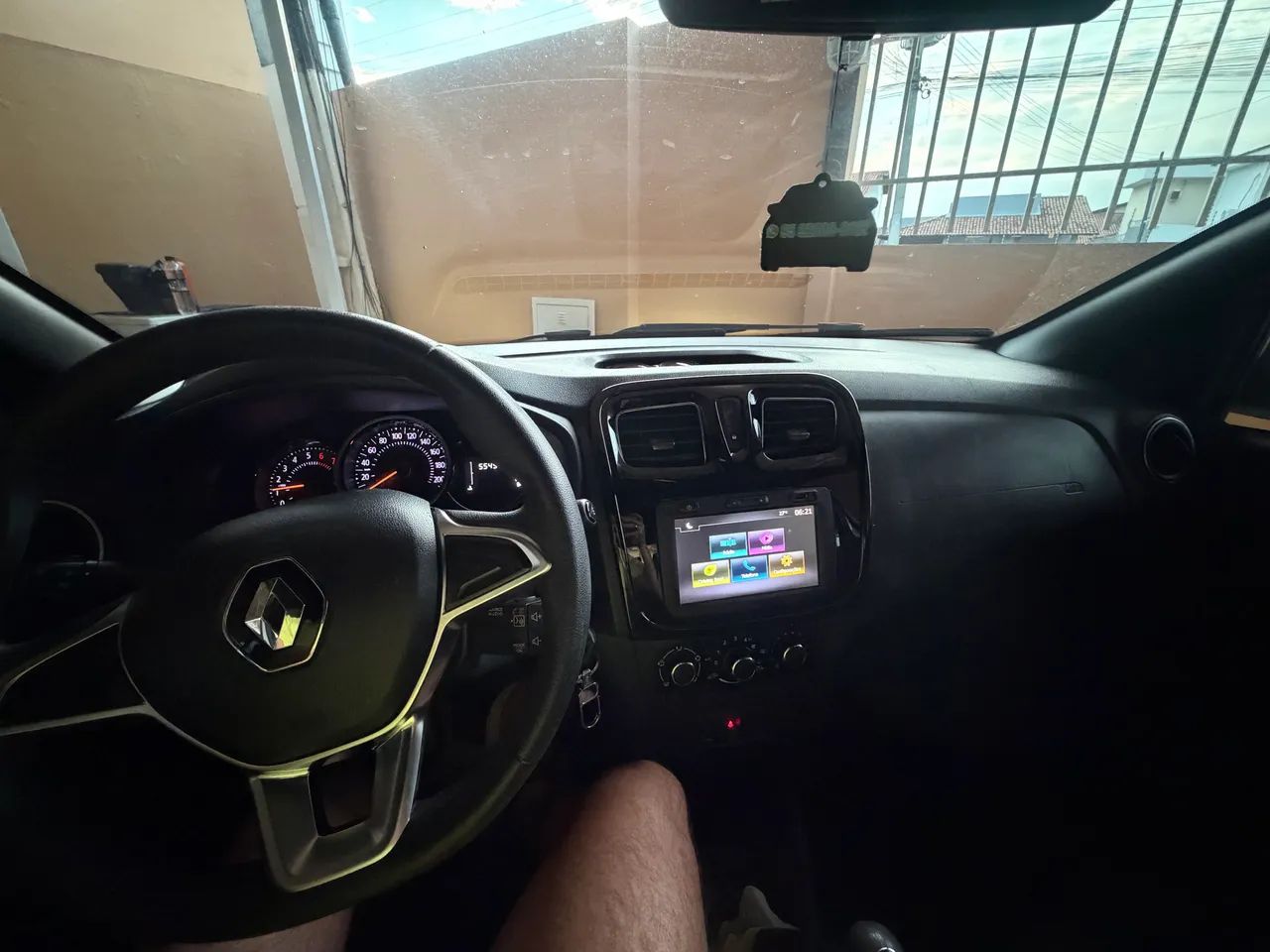 Renault Logan Zen Flex 1.0 12V 4P Mec. 2021 - Foto 3