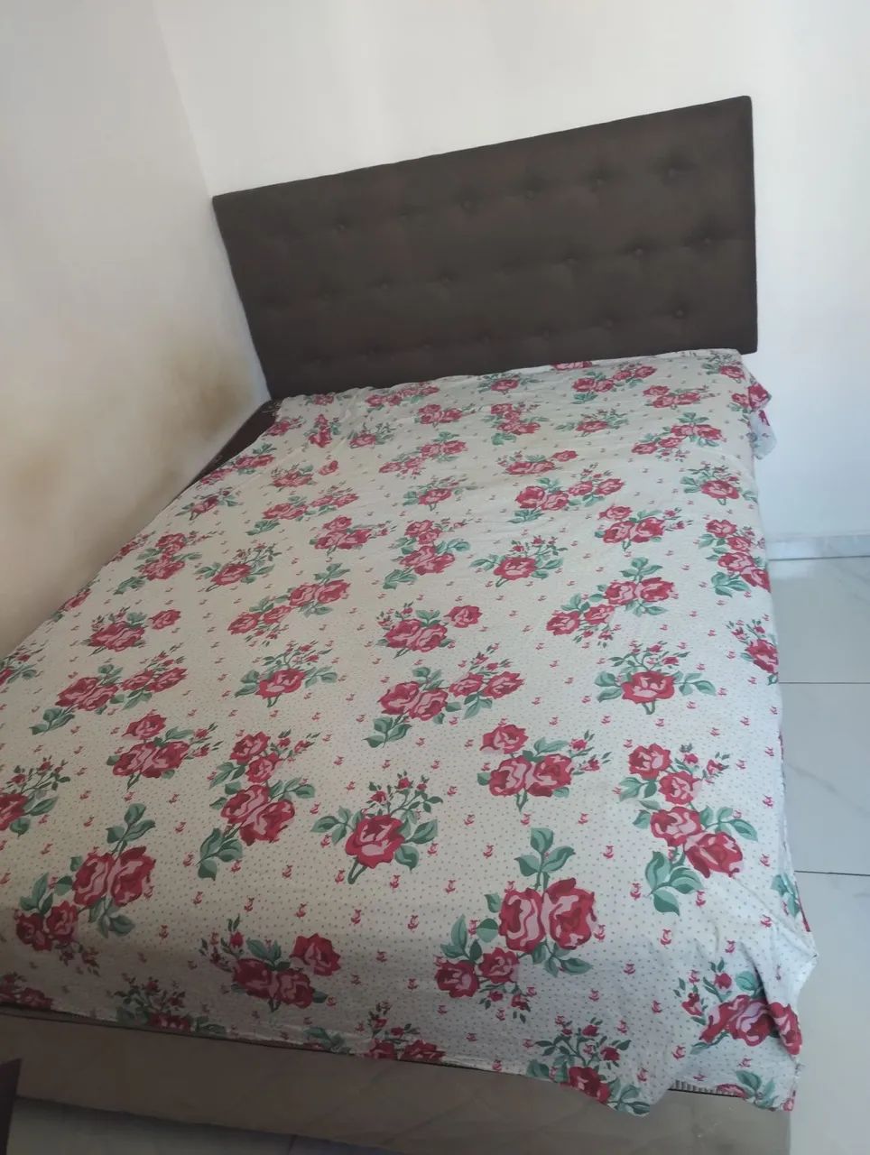 Cama box casal molas ensacadas + painel