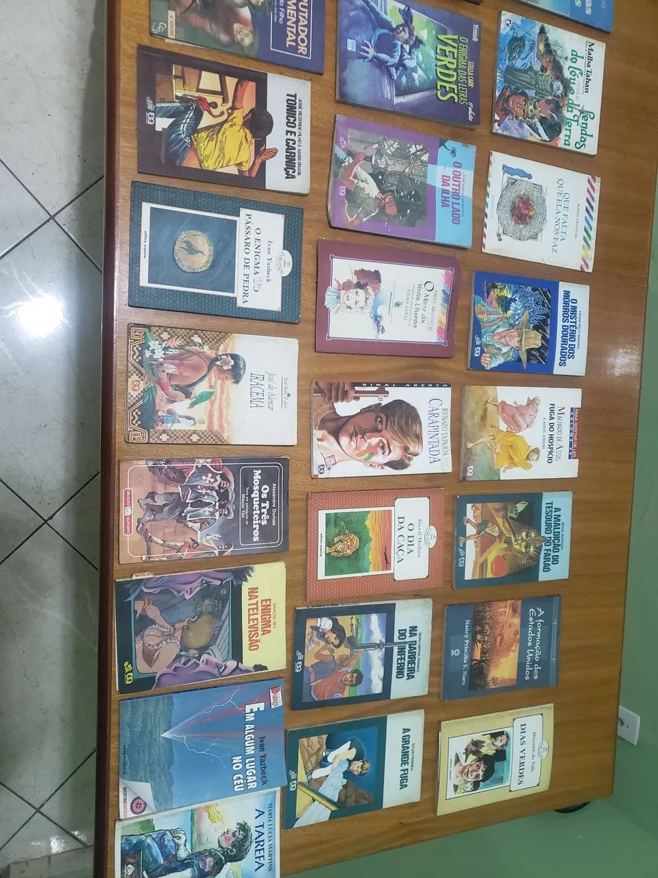 Livros diversoa - Foto 2