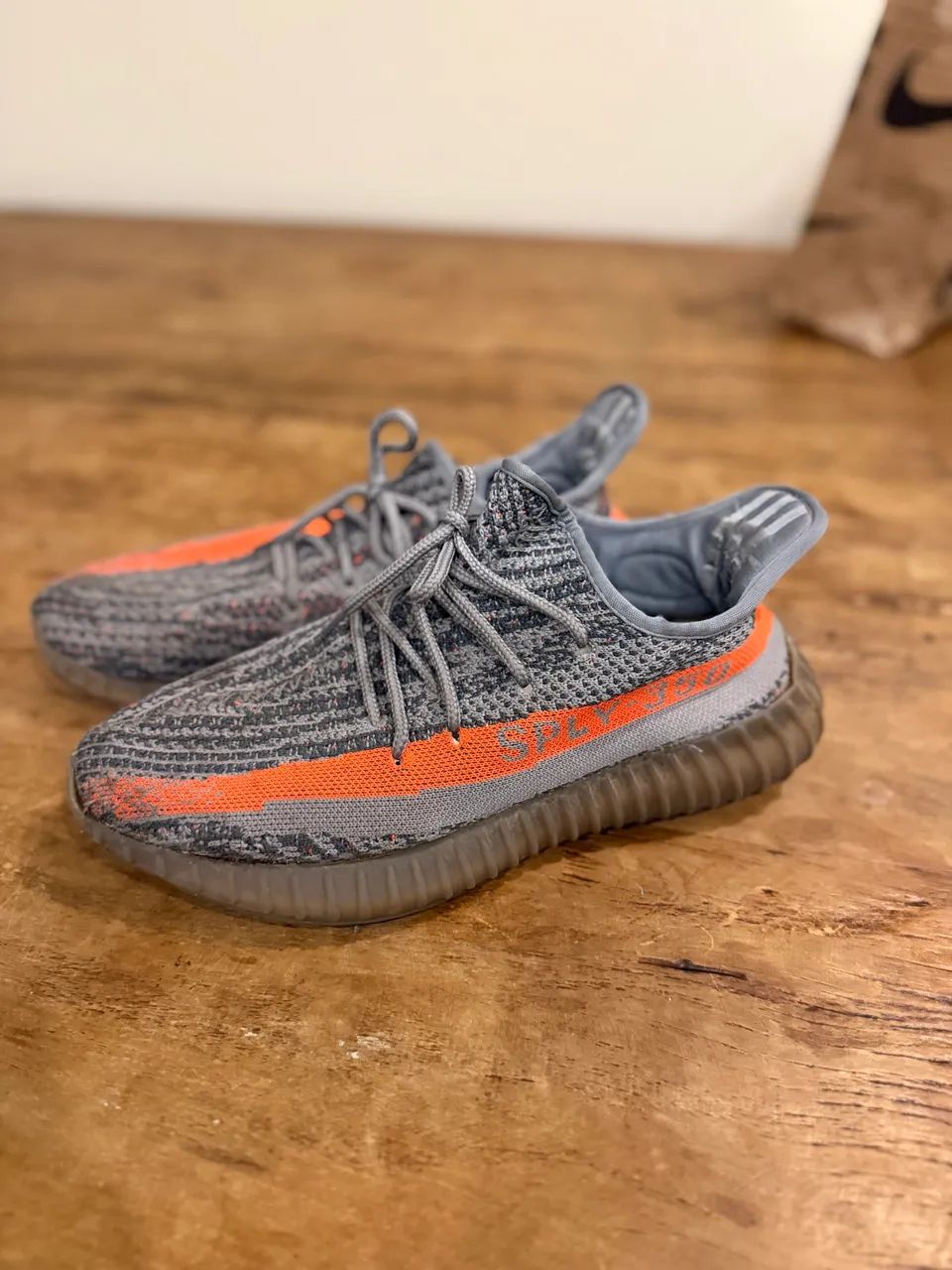 Yeezy - Tênis Adidas 