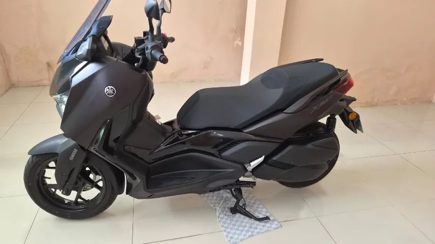 XMAX 300 - Foto 2
