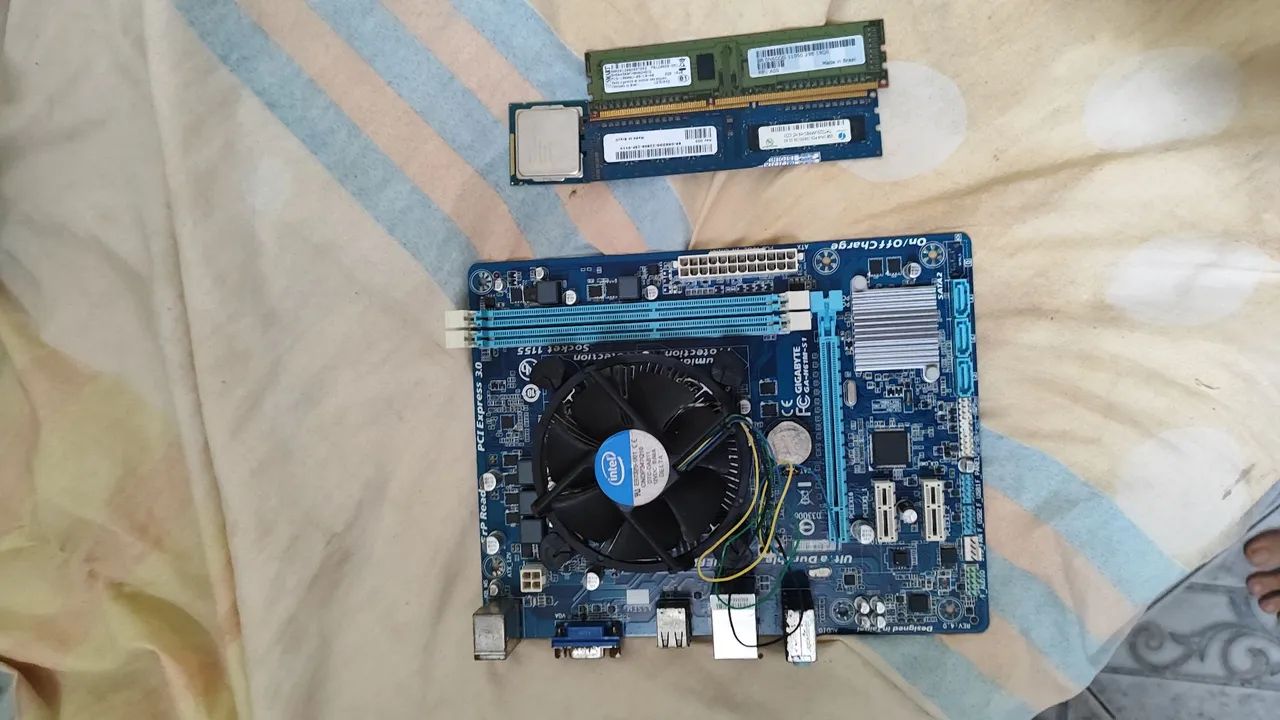 Placa mãe gigabyte processador e memória ram
