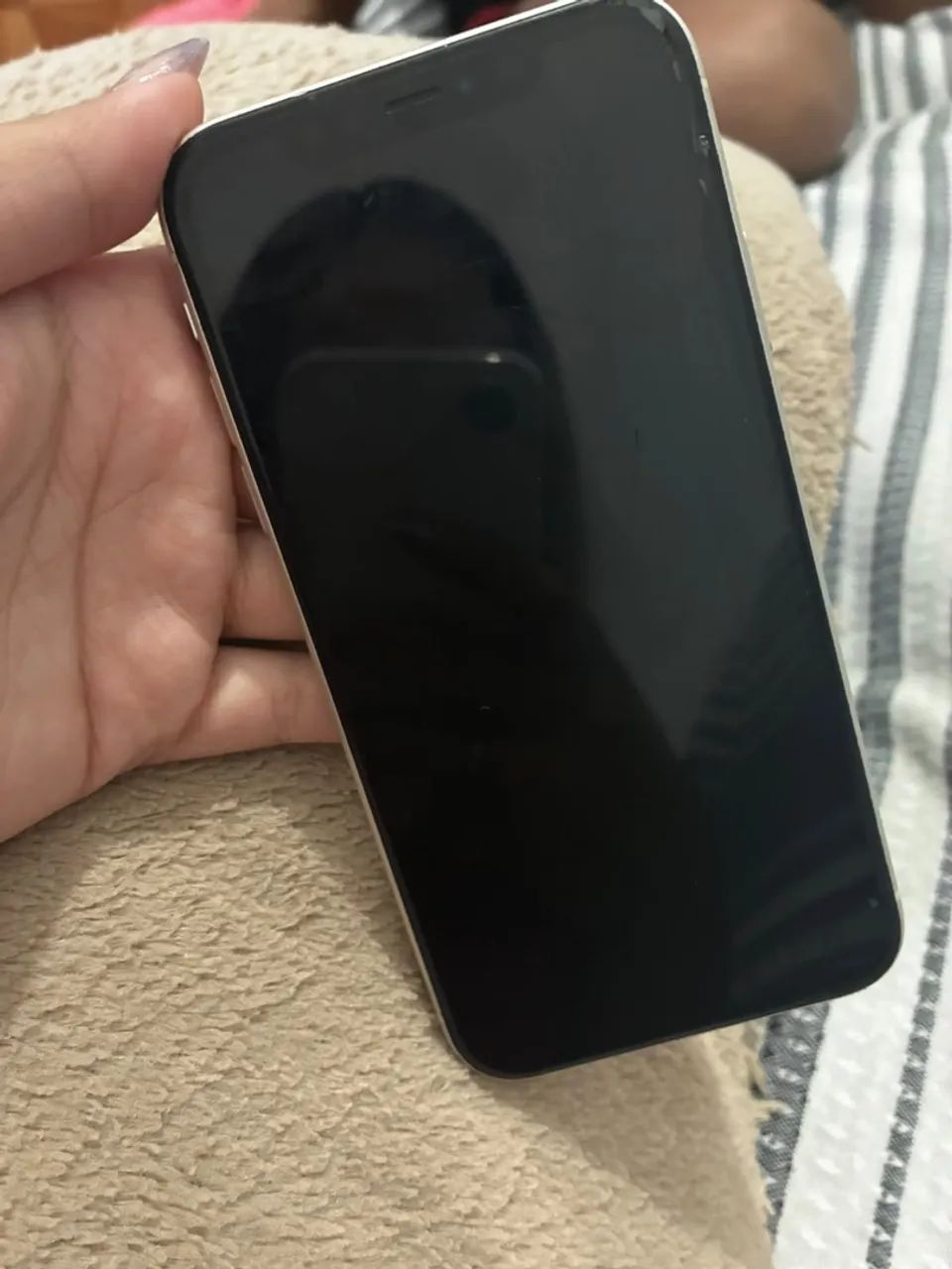 Vendo Iphone 11 - 64gb - Foto 2