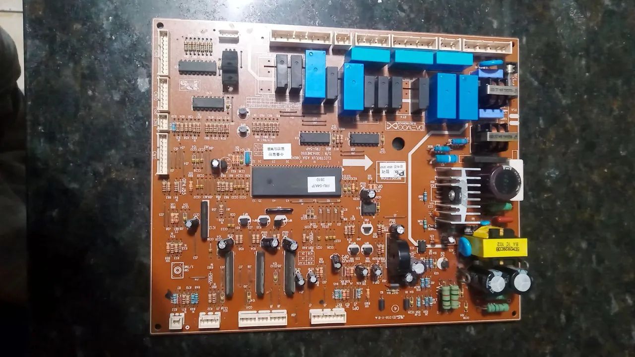 Placa Principal Geladeira Eletrolux SH70X Side-by-Side