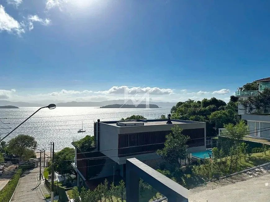 Casa com 3 suítes e vista mar em condomínio no Cacupé/SC - Foto 3