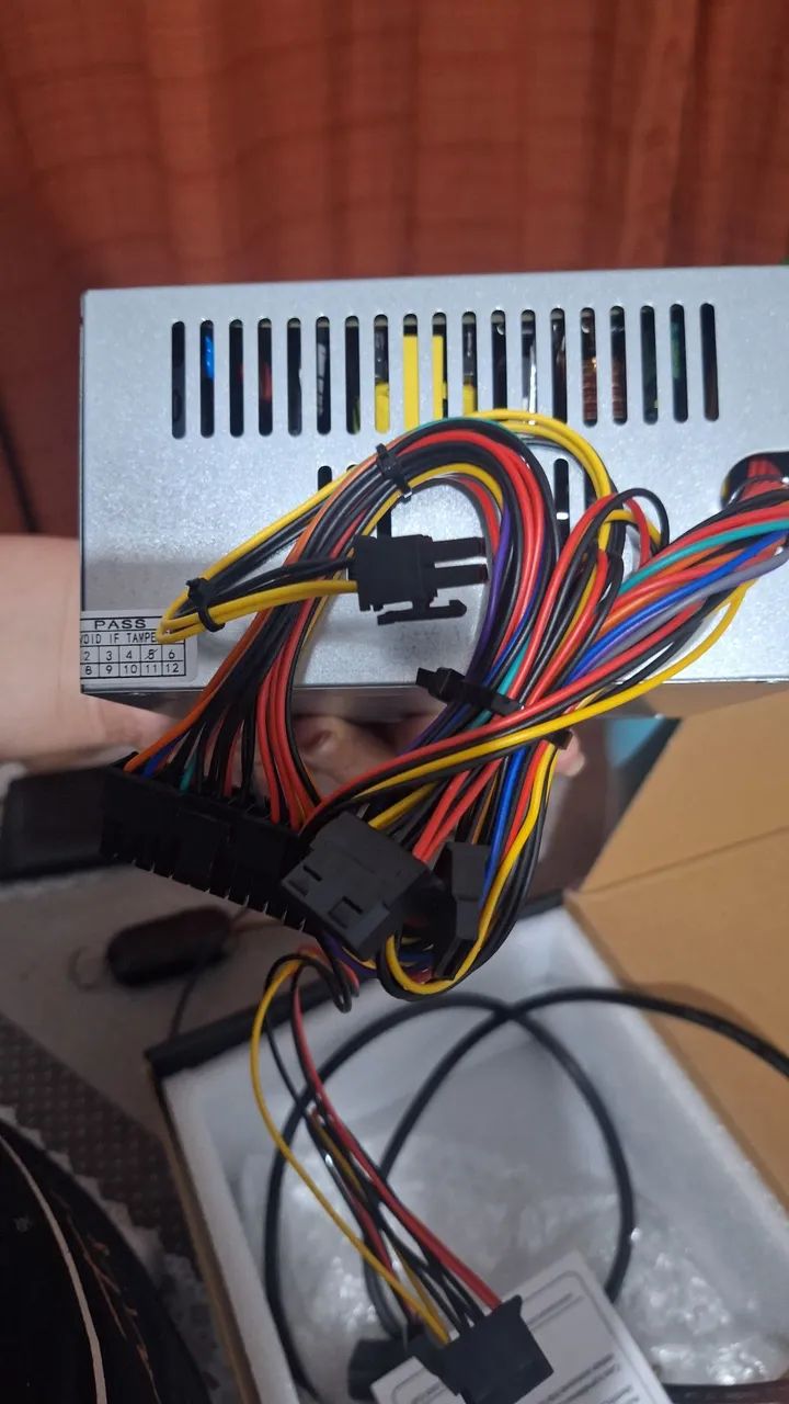 Vendo Fonte de Alimentação  200w PIXAU  - Foto 2