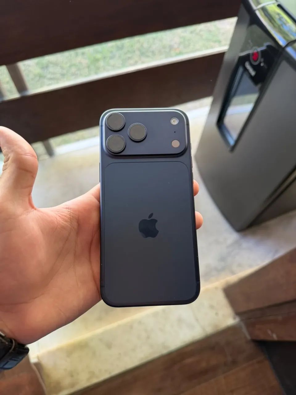 iPhone 17 pro max 