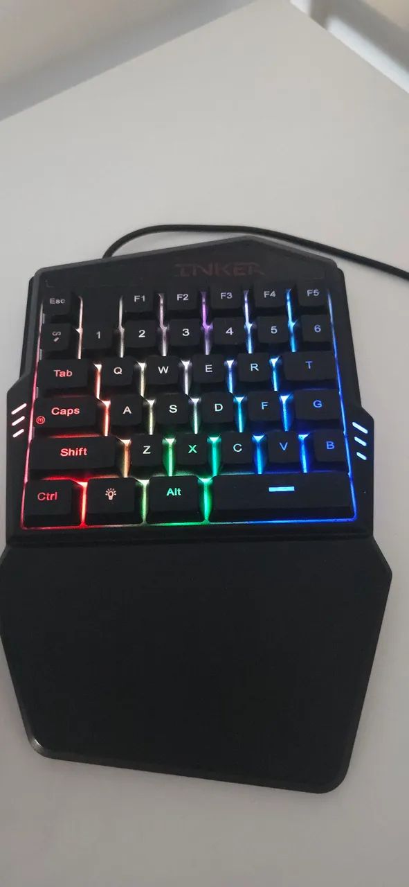 Teclado De 1 mão gamer - Foto 2