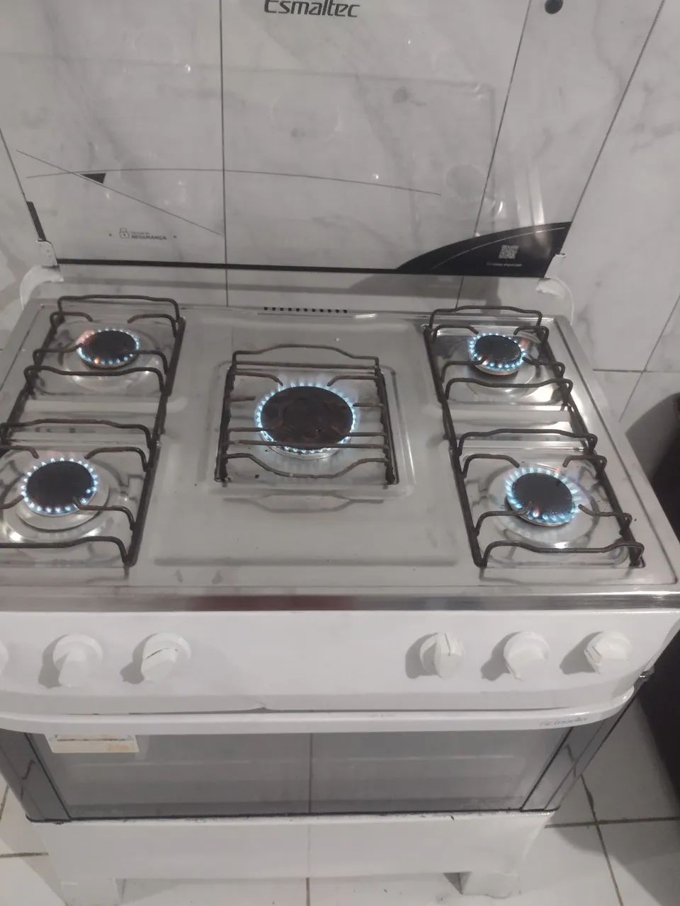 Vendo fogão 5 bocas funcionando  - Foto 2