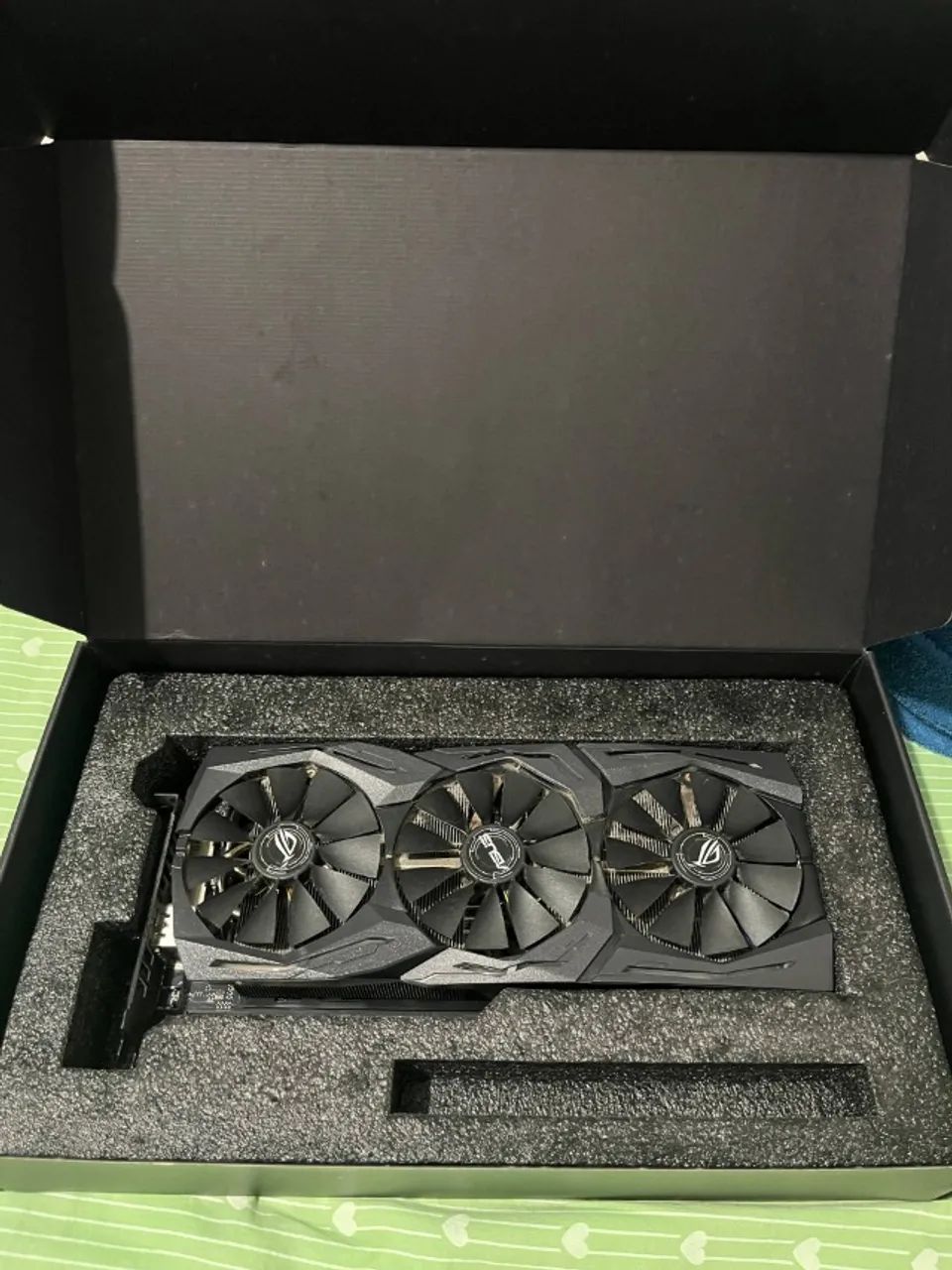 Placa de Vídeo RTX 2060 Asus Rog Strix 6GB 3 Ventoinhas - Foto 4