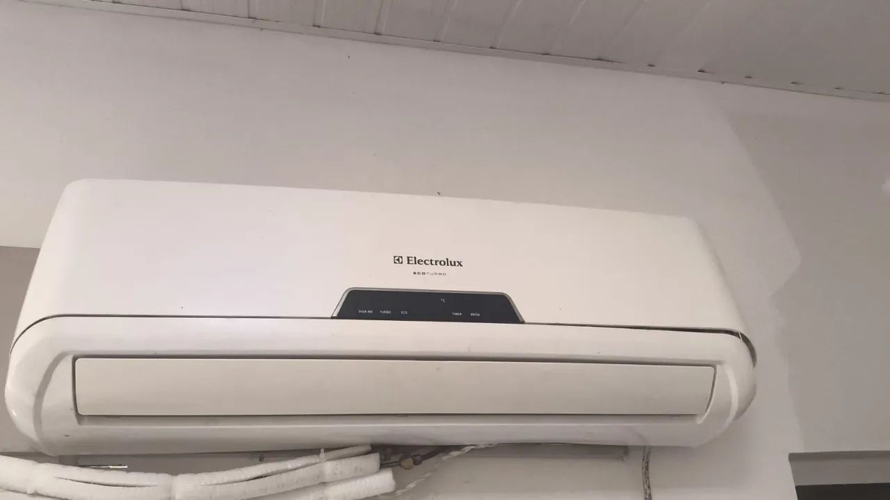 Ar-condicionado Eletrolux 12 mil BTUs  - Foto 2