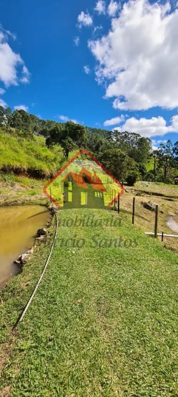 Sítio com 7 lagoas, com peixes, Casa Sede, casa de Caseiro, horta, frutas e fácil acesso e - Foto 3