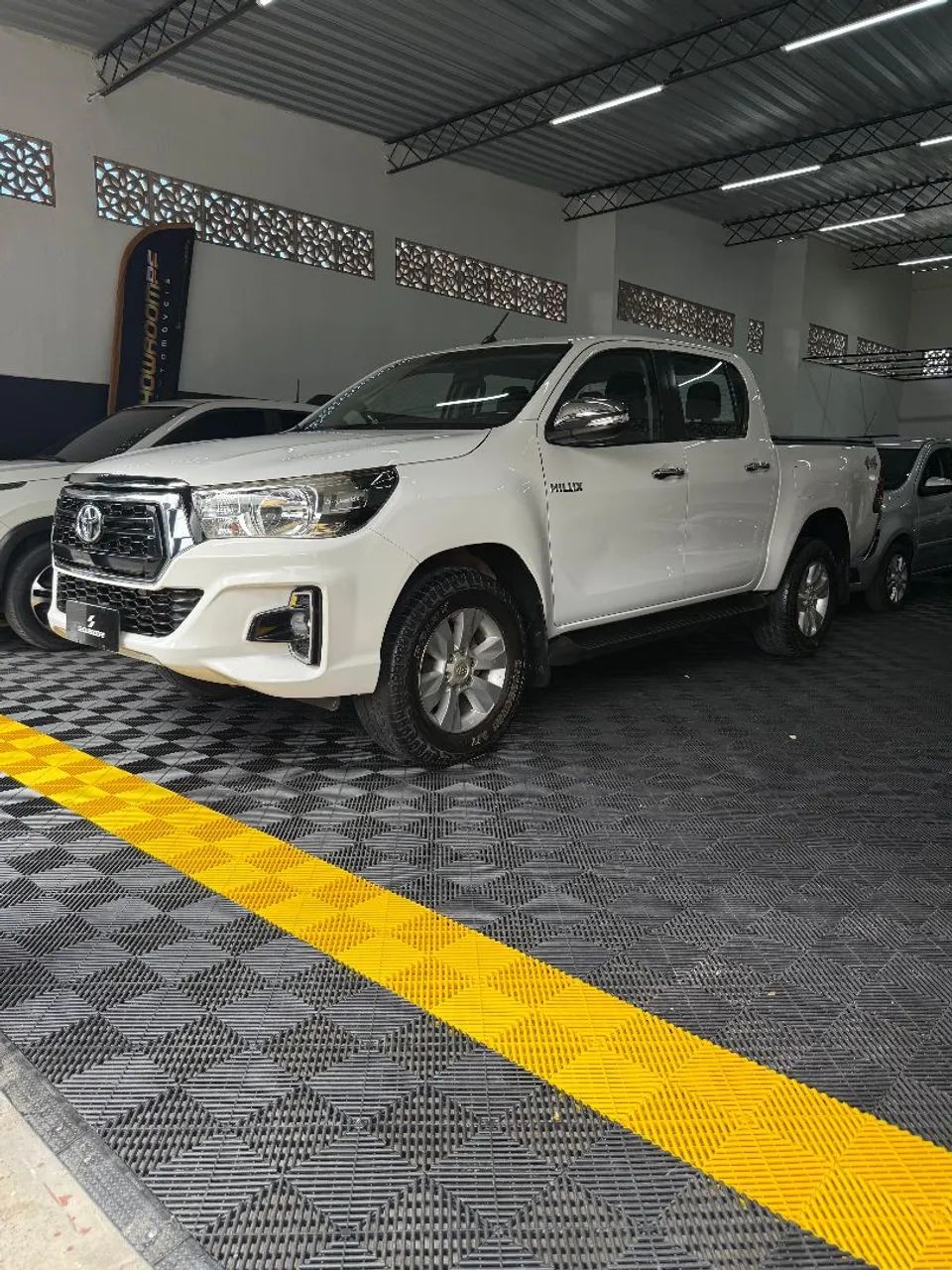 Toyota Hilux Hilux CD SR 4x4 2.8 TDI Diesel Aut. 2019