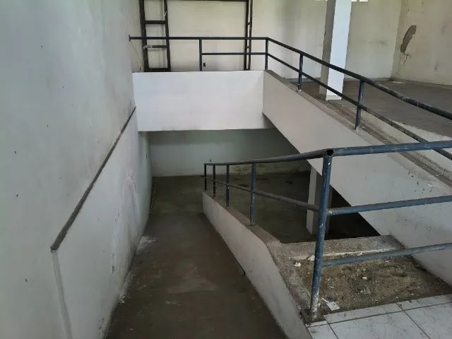 Prédio comercial - Foto 2